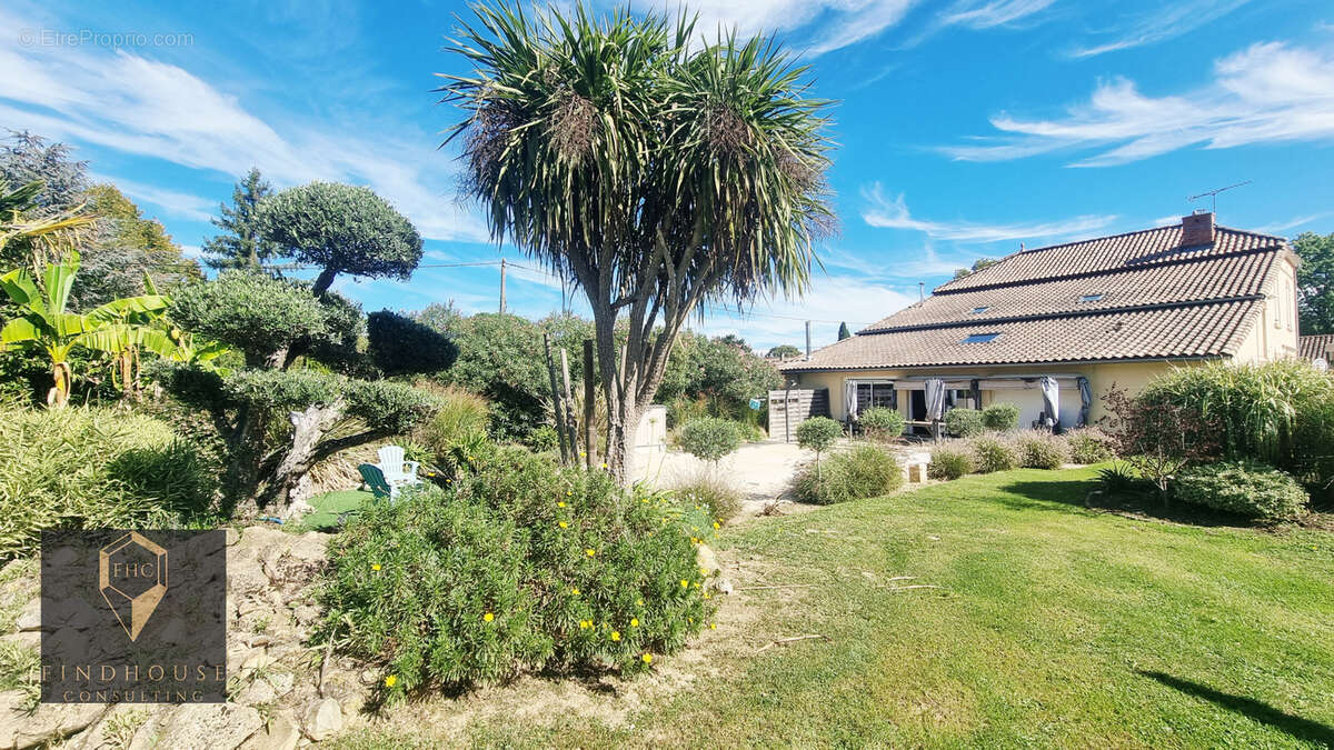 Maison à L'ISLE-EN-DODON