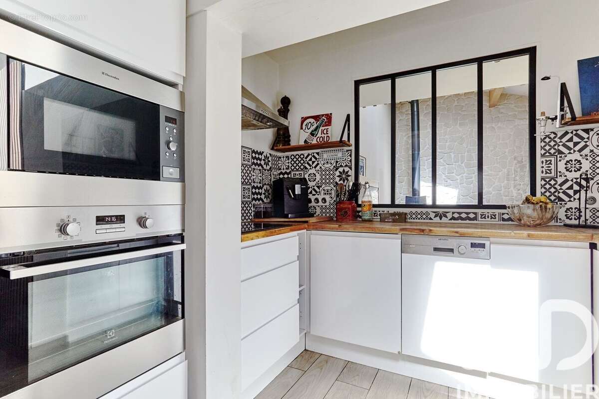 Photo 7 - Maison à MONTIGNY-LES-CORMEILLES