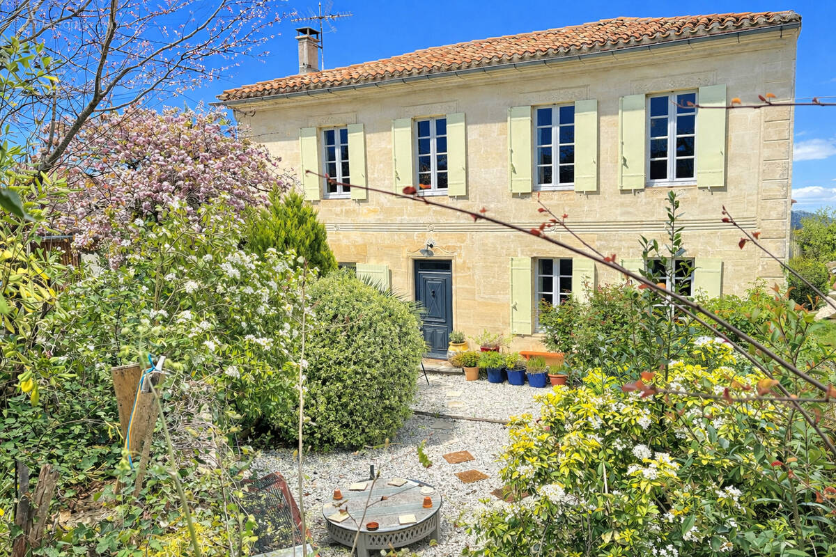 Maison à BRANNE