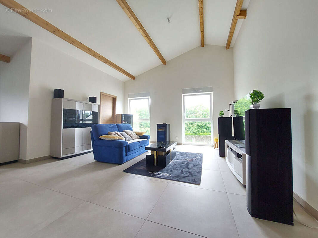 Appartement à THEDING