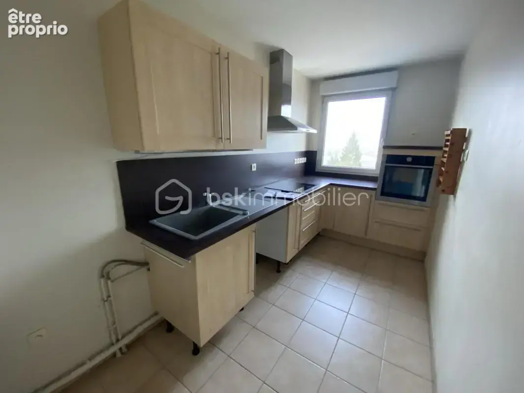 Appartement à LUCE