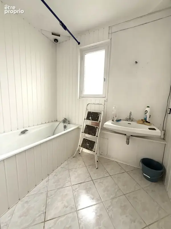 Maison 4 chambres avec sous sol total - photo 9
