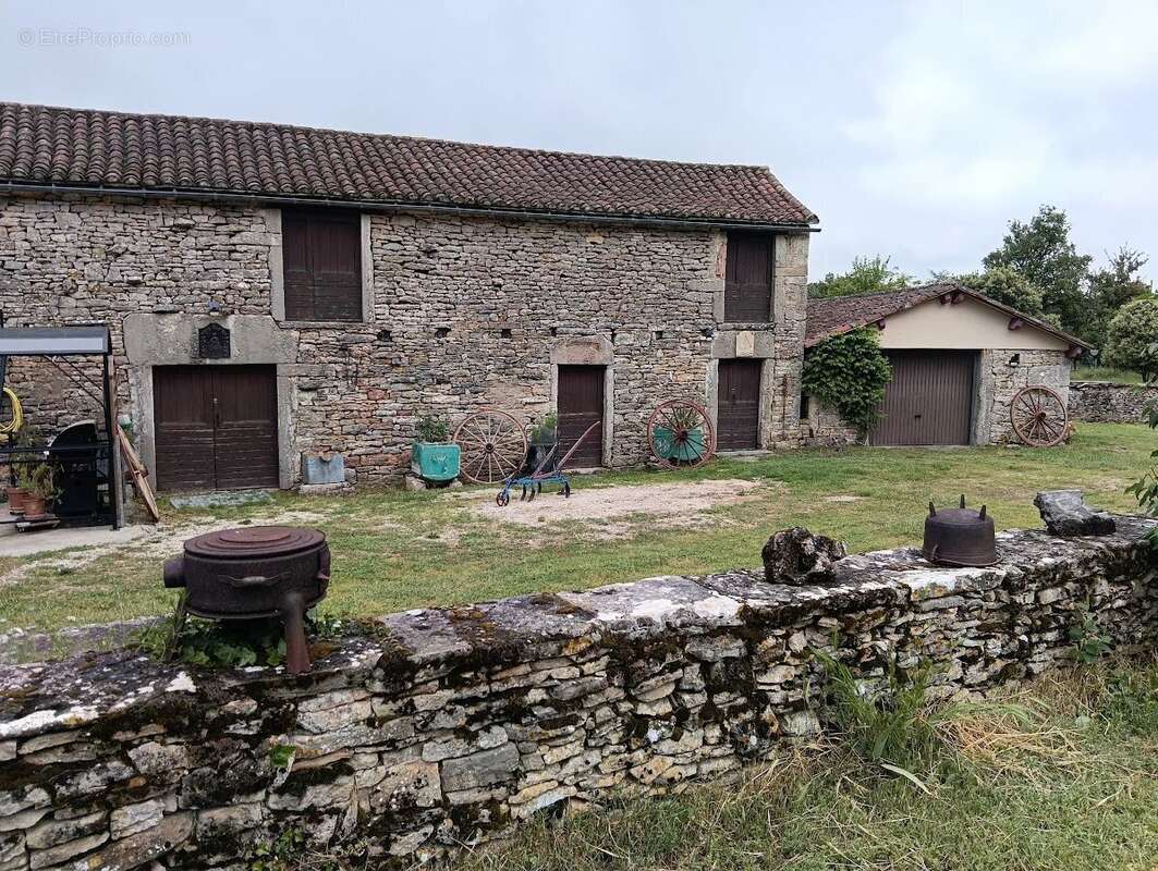 Propriete en pierre - photo 18