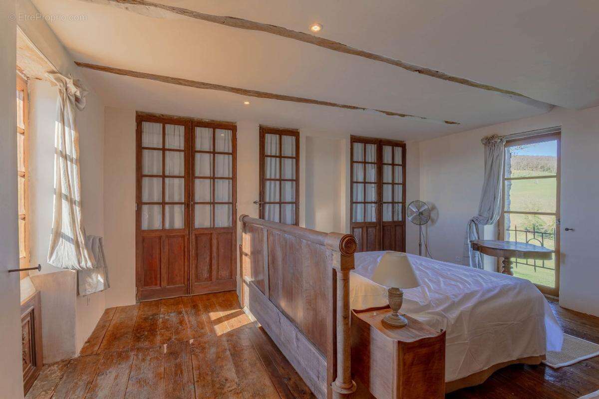 Maison à TANUS