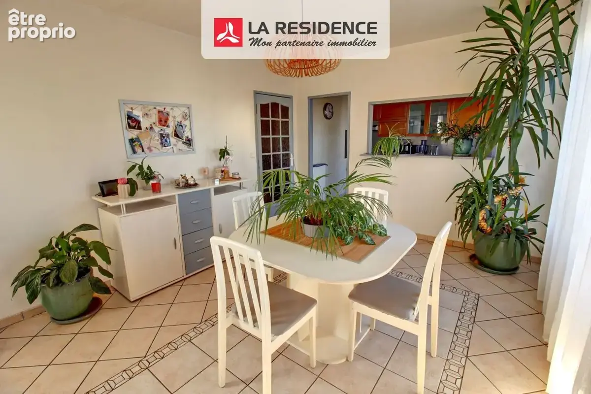Appartement 4 pièces 68 m² à vendre à Conflans-Sainte-Honorine (78700) - photo 2