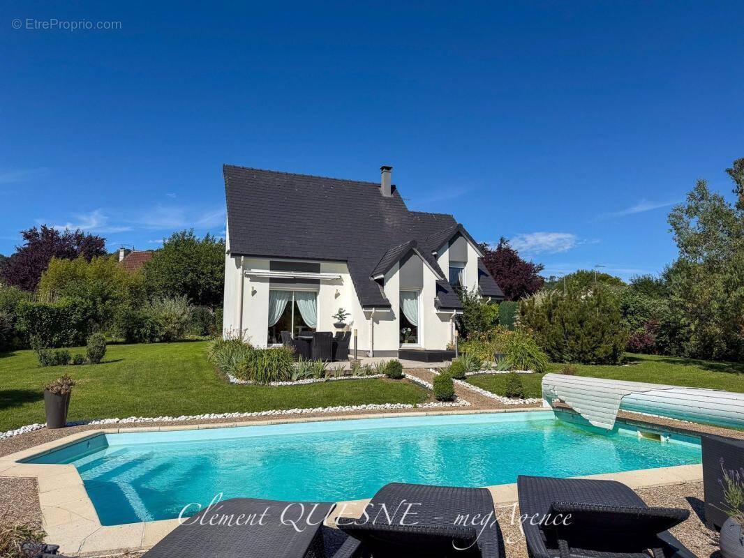 Maison à SAINT-NICOLAS-D'ALIERMONT