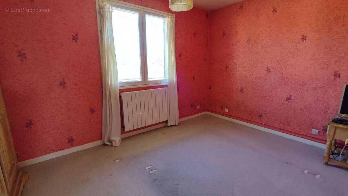 Photo 8 - Maison à LE CENDRE