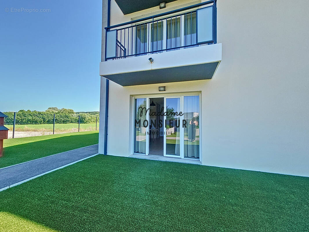 Appartement à SAINT-ETIENNE-DE-SAINT-GEOIRS