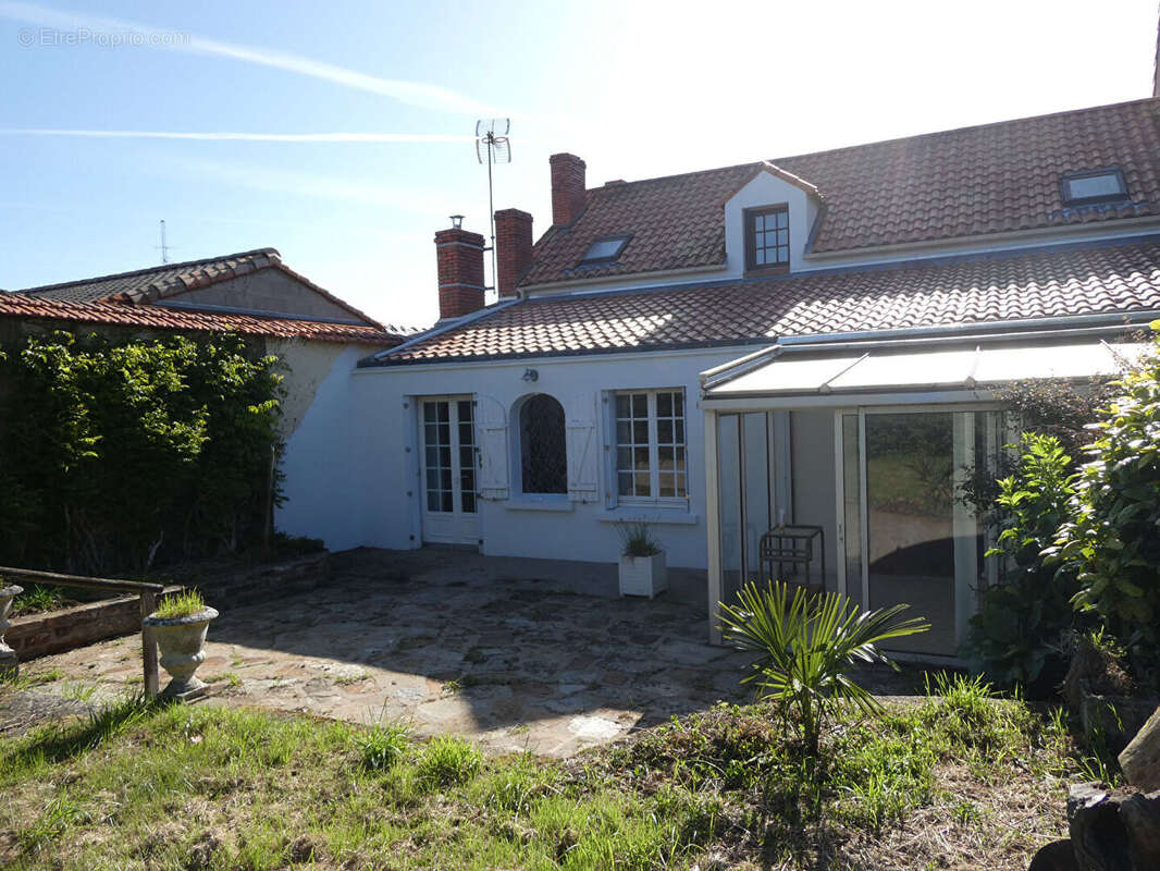 Centre-bourg - photo 14
