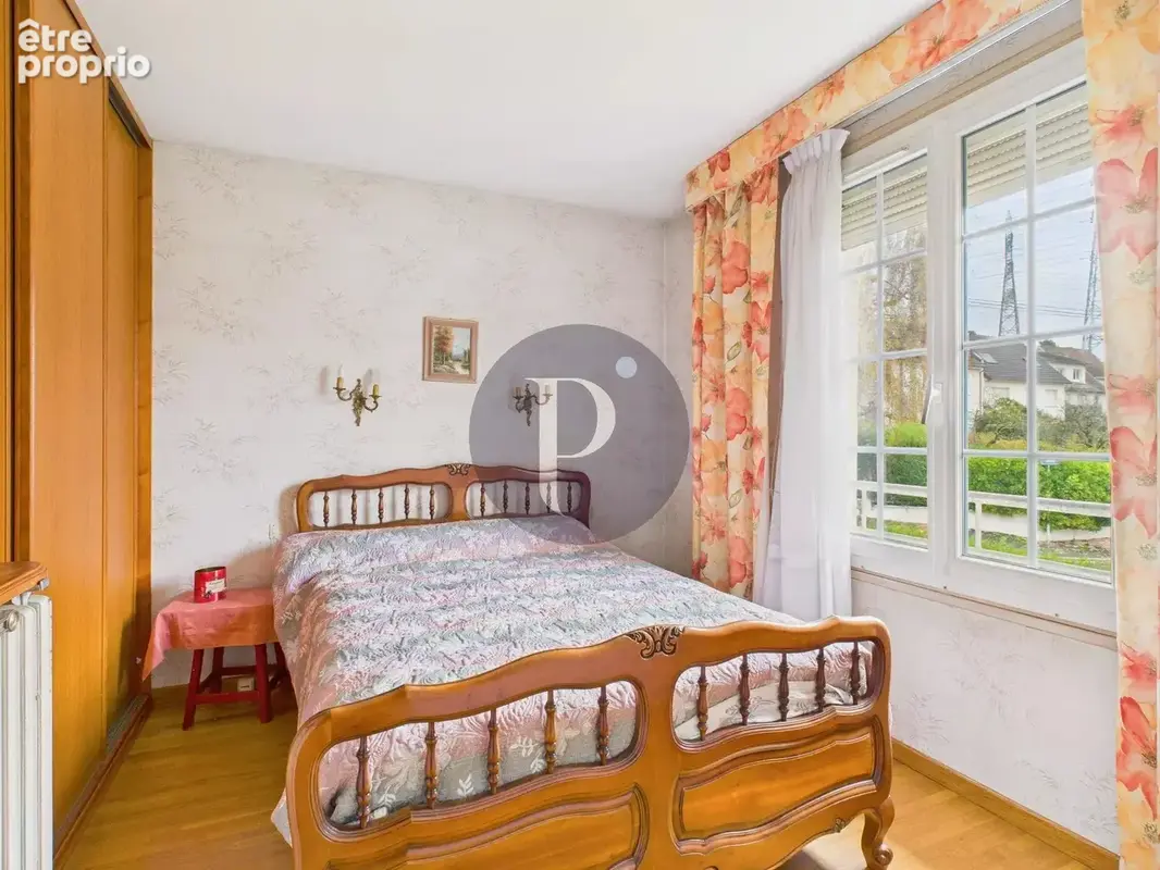 Maison 115 m² à Igny  - photo 7