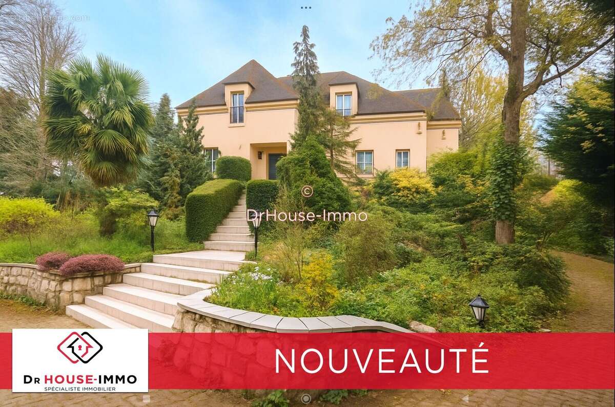 Maison à LOUVECIENNES