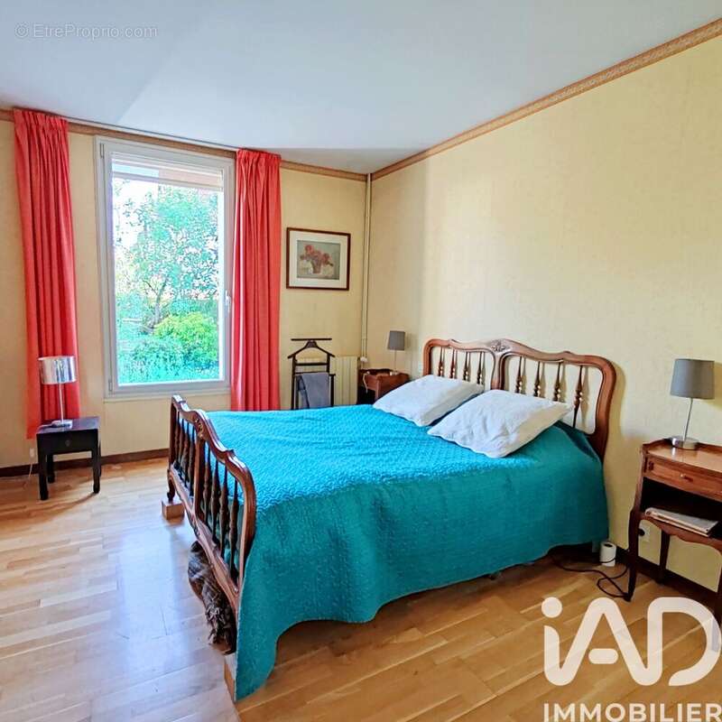 Photo 9 - Maison à SAINT-JEAN-DE-BRAYE