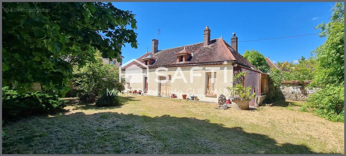 Photo 1 - Maison à AUXON