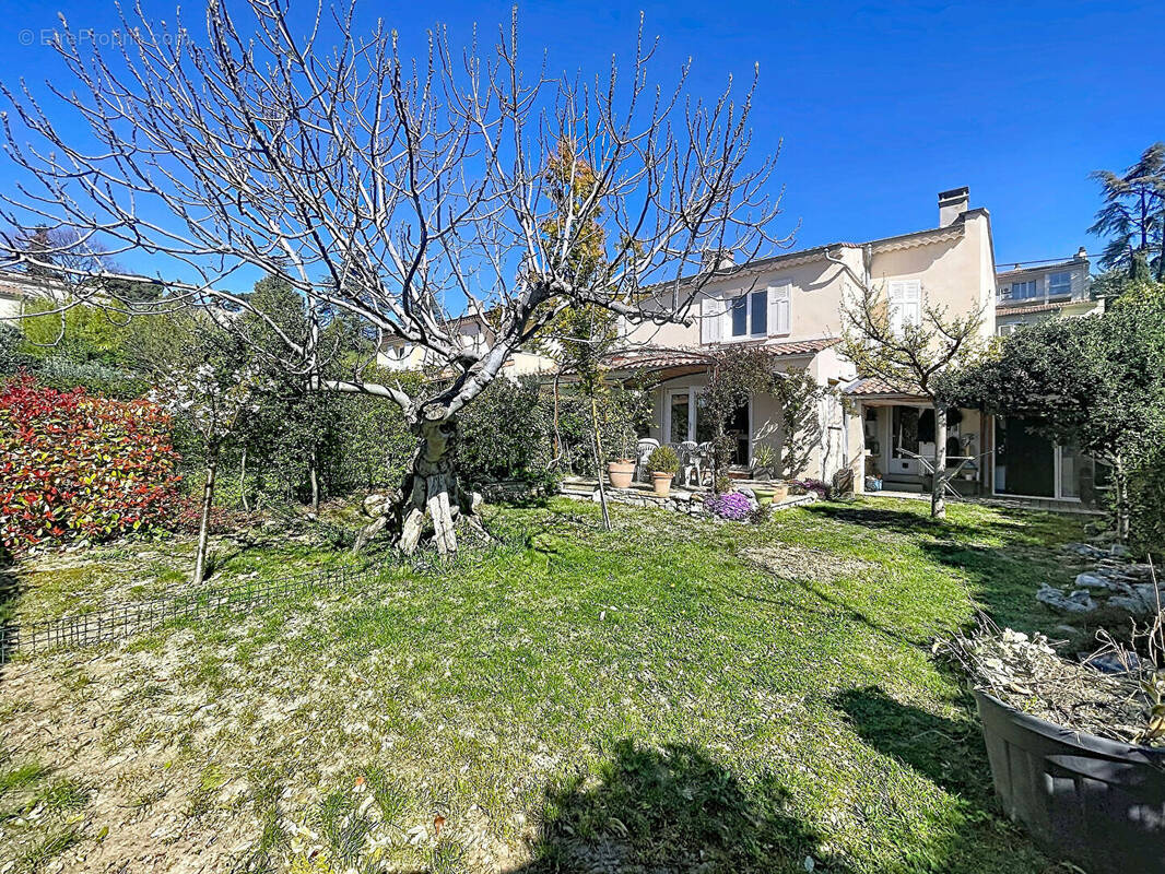 Maison à MANOSQUE