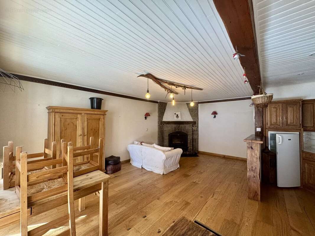 Maison à FONTRABIOUSE