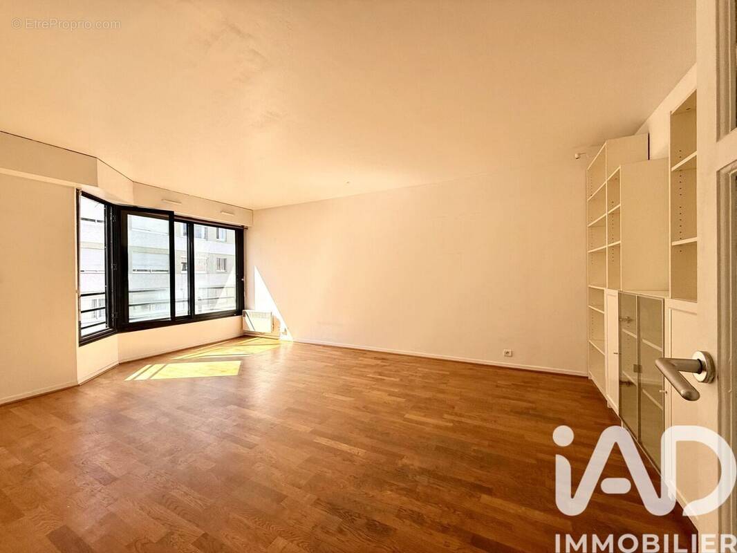 Photo 1 - Appartement à PARIS-20E