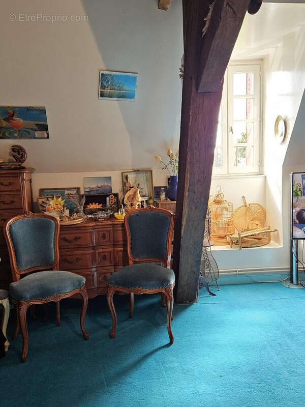 Appartement à SAINT-YORRE