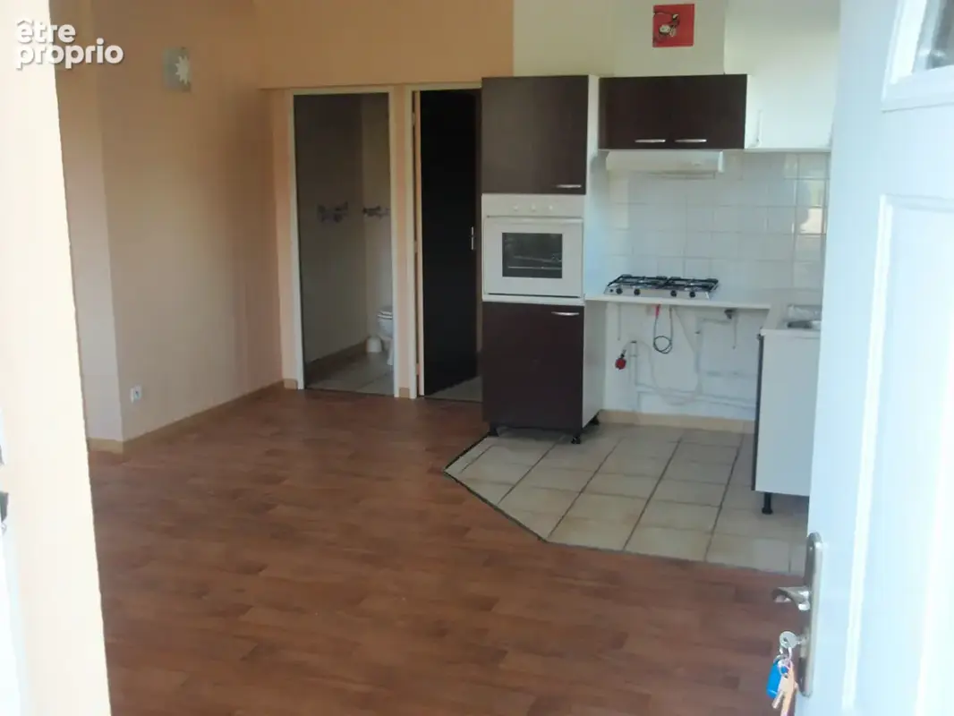 Bar-le-duc appartement t2 à rénover  29 000 - photo 3
