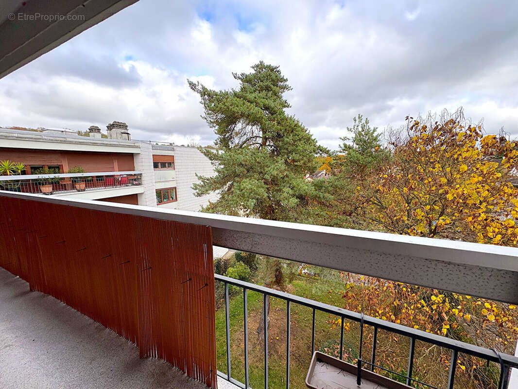 Appartement à VILLEBON-SUR-YVETTE