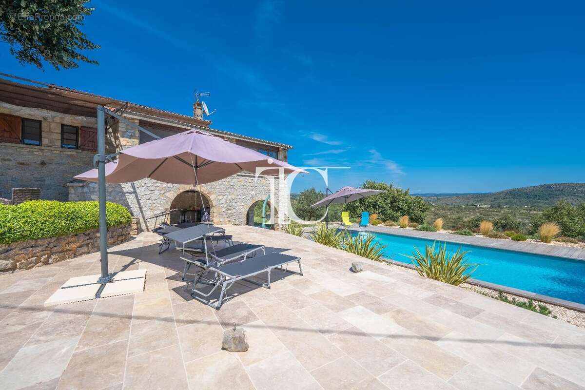 Maison à LARGENTIERE