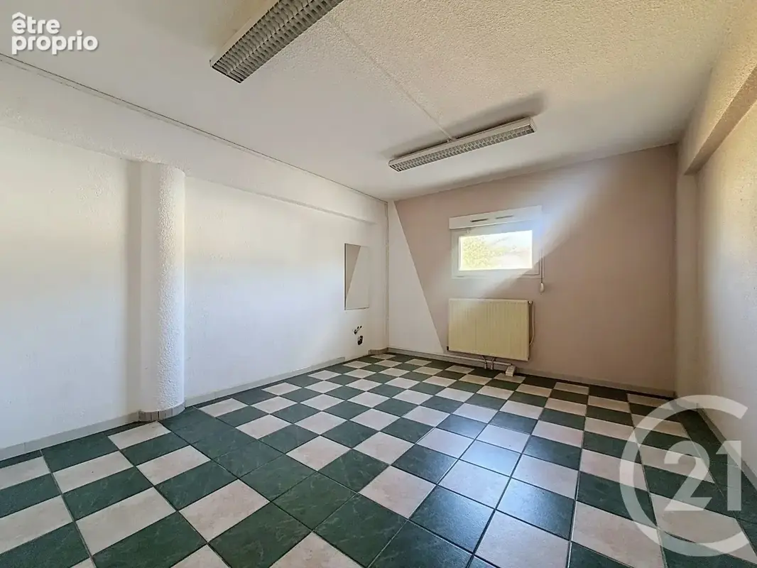 Bien immobilier à vendre à Saint-Clement (89100) - photo 4