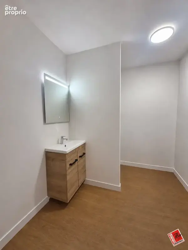 Appartement 47 m² à Saint-Brieuc  - photo 3