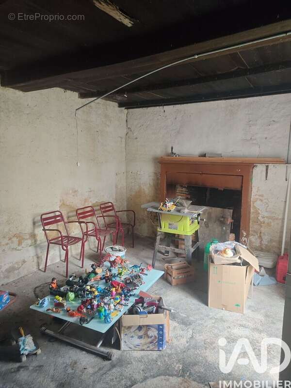 Maison 80 m² à Saleignes  - photo 8