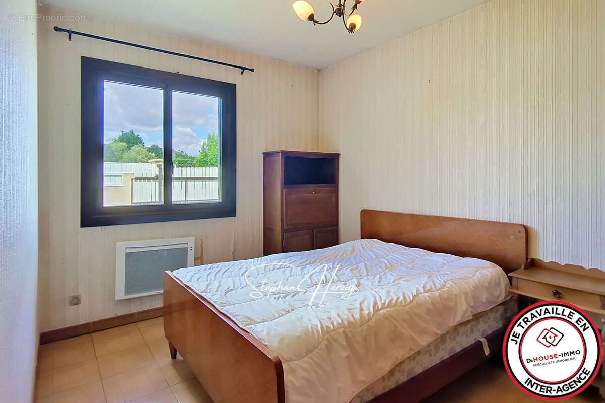 Maison 87 m² à Merignac  - photo 35
