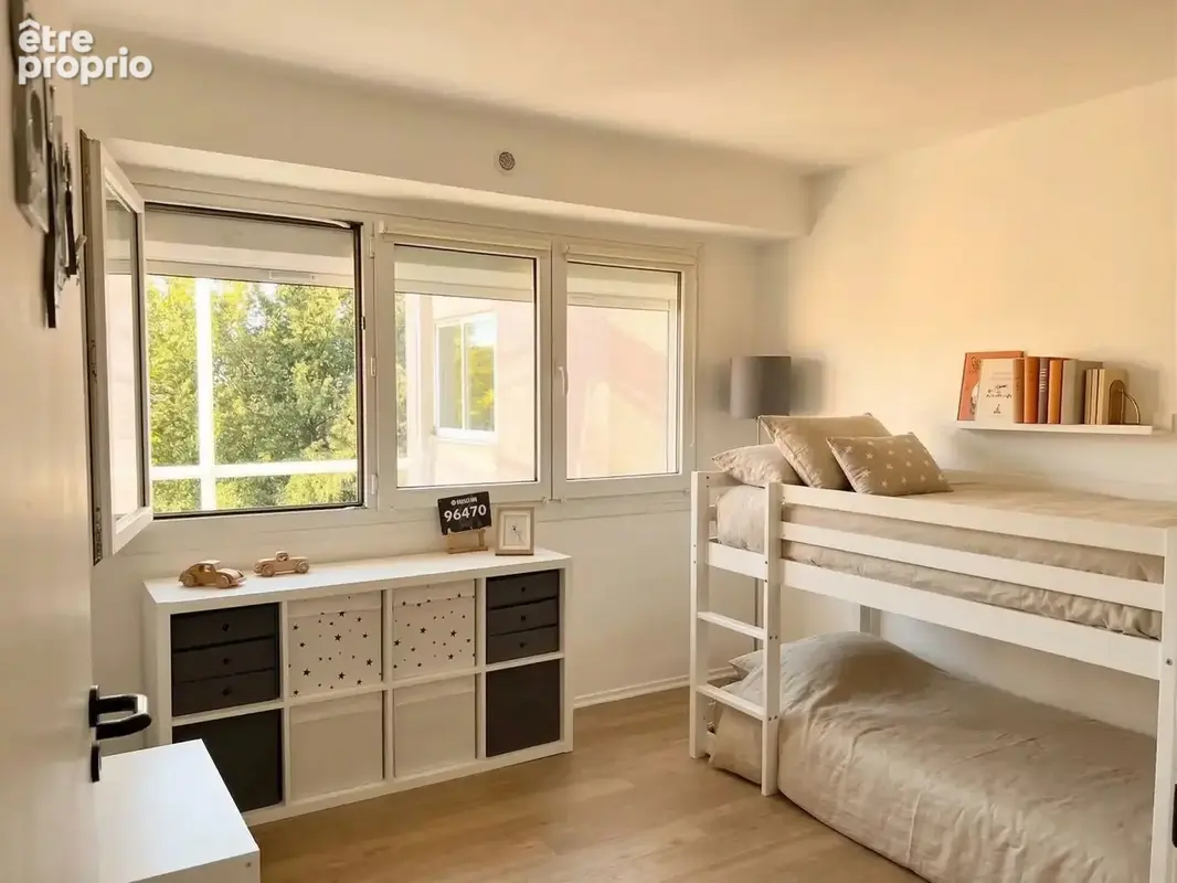 Maison avec Piscine - Limite La Varenne - photo 17