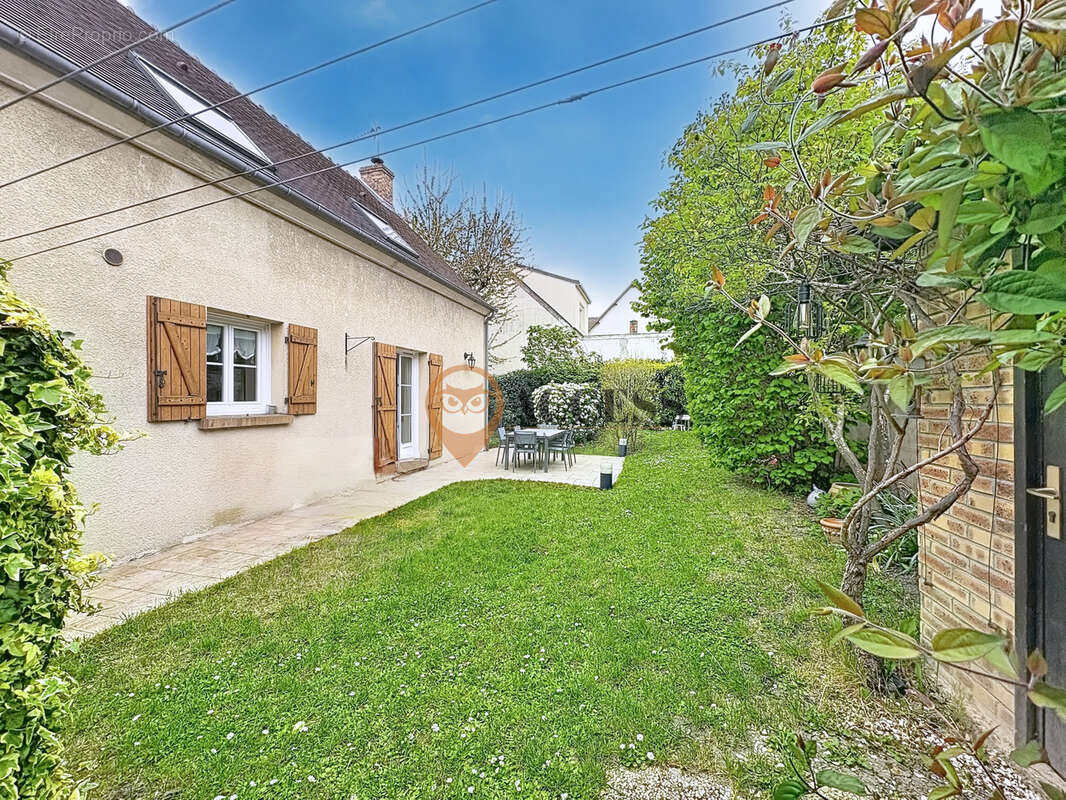 Maison à GROSLAY