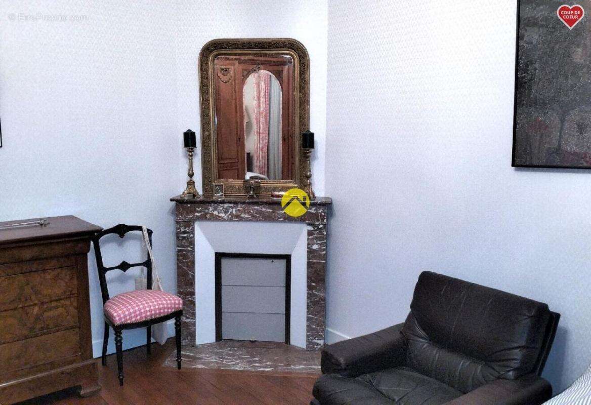 Maison à CHAMBON-SUR-VOUEIZE