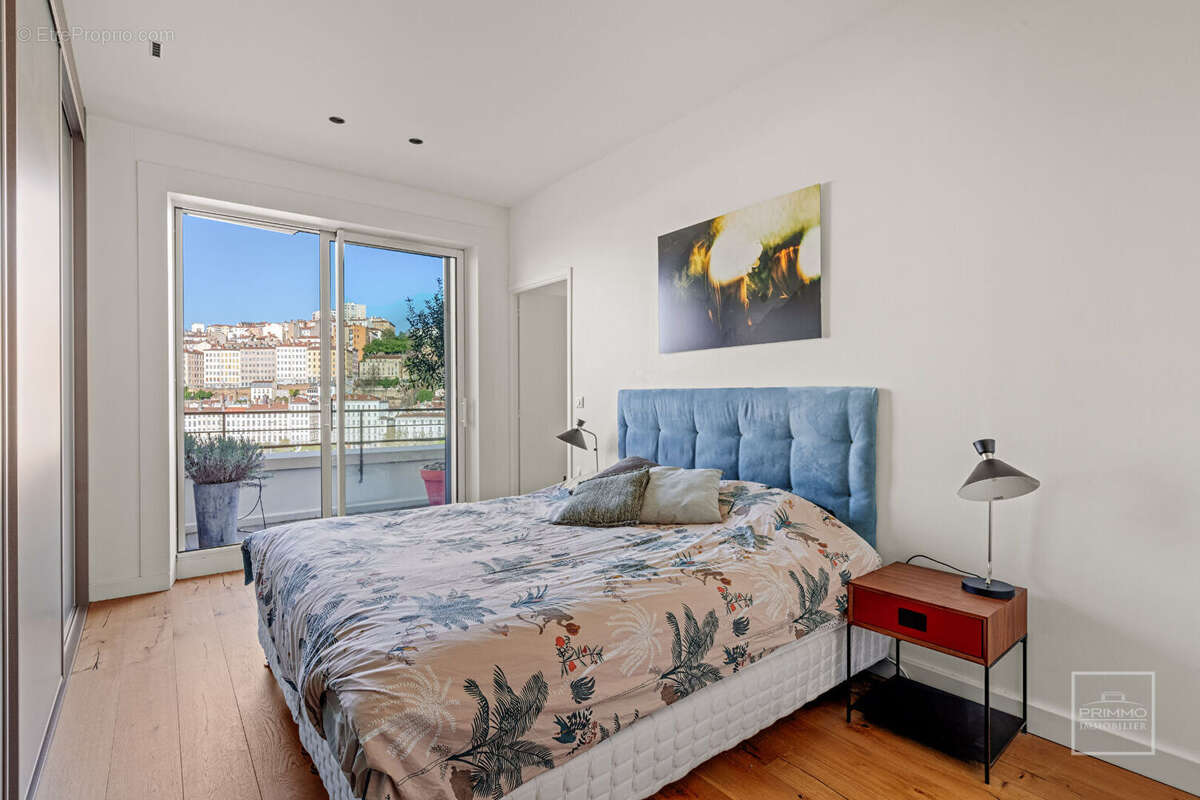 Appartement à LYON-6E