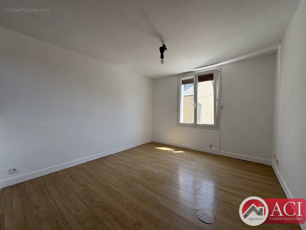 Appartement à MERU