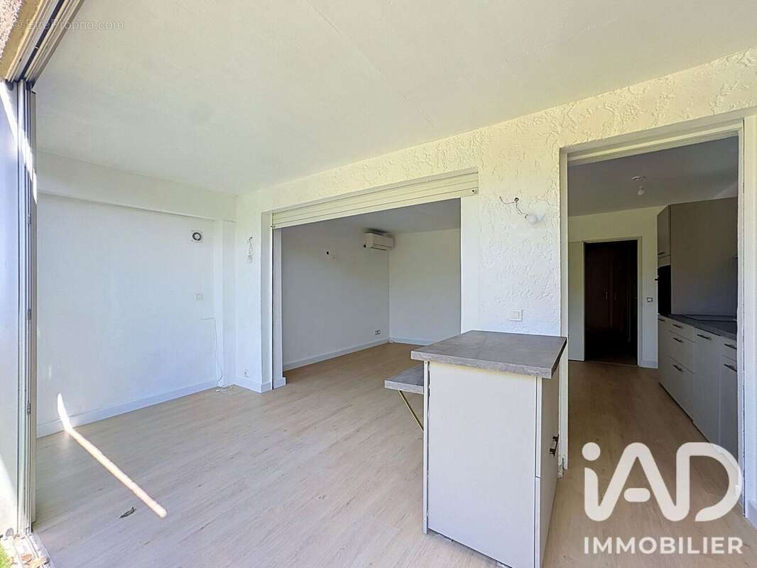 Photo 4 - Appartement à SIX-FOURS-LES-PLAGES