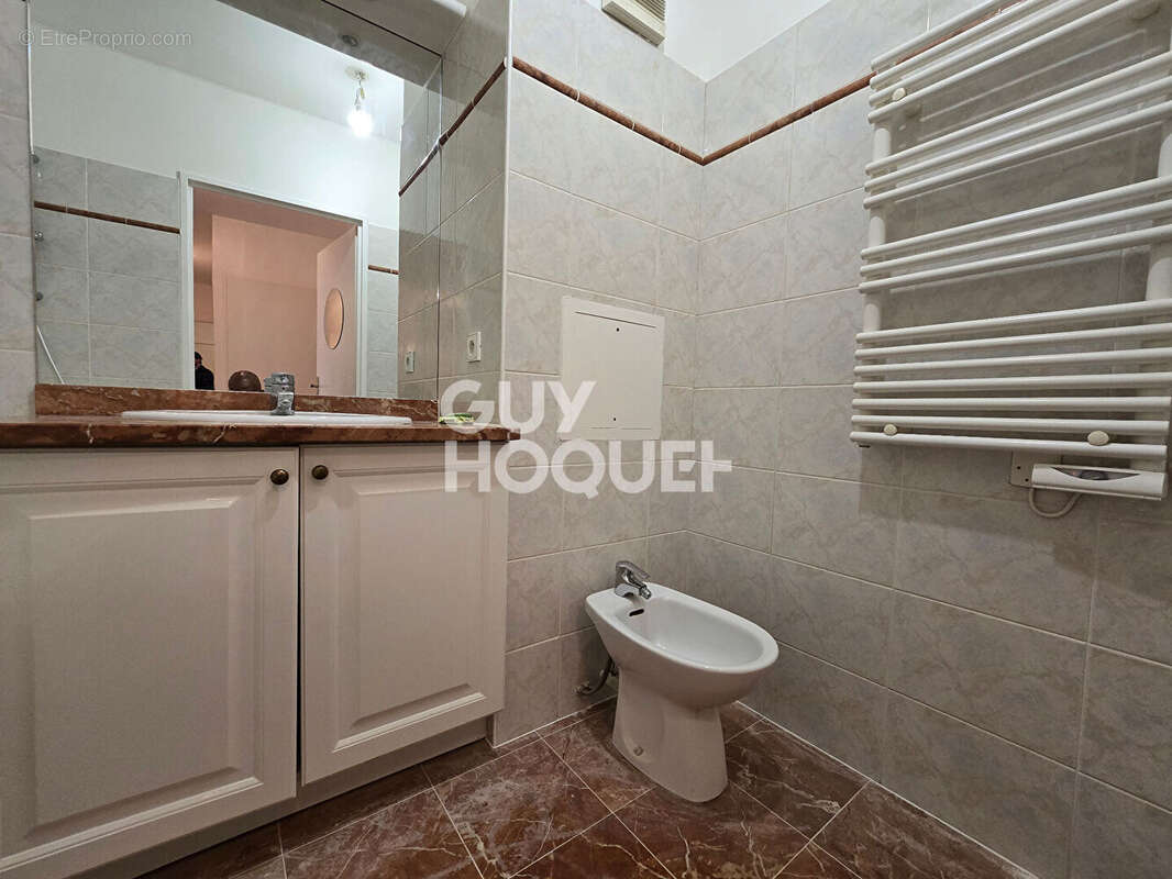 Appartement à BOURG-LA-REINE