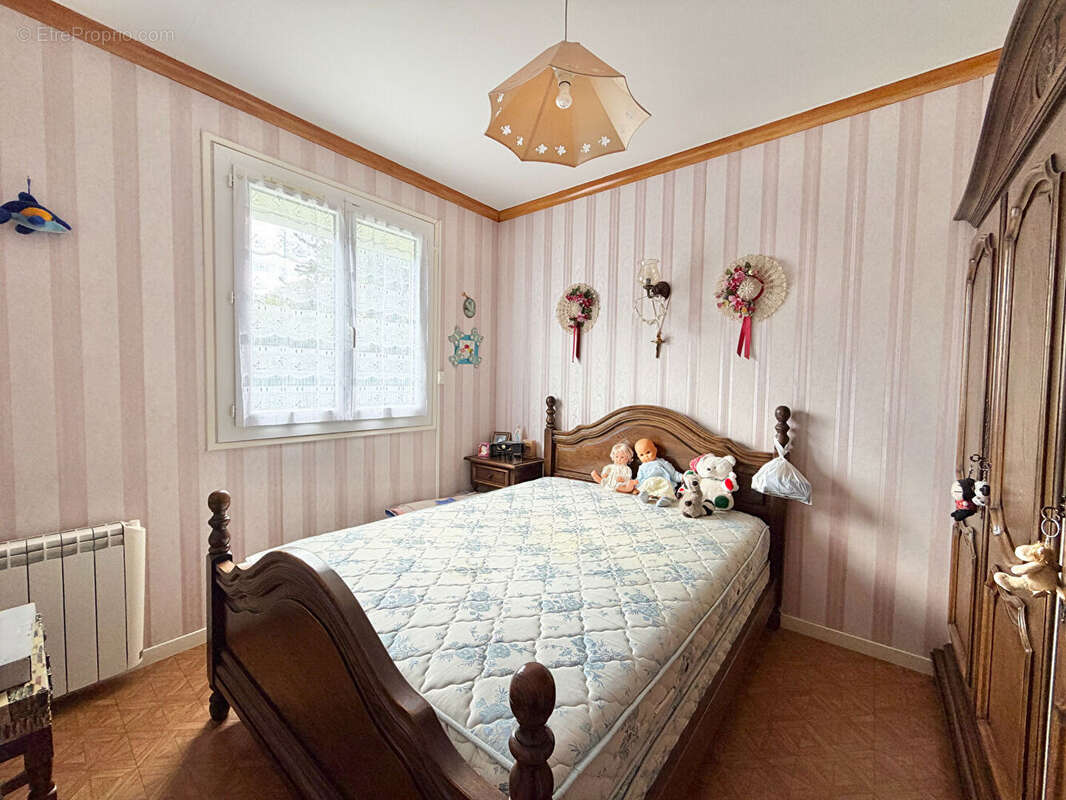 Maison à BRETEUIL