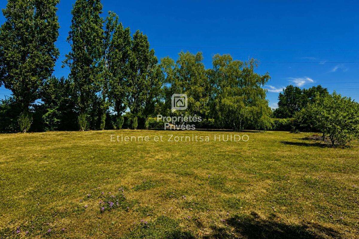 Maison Saint Christophe En Bazelle  7 pièce(s) 153 m2 - photo 16