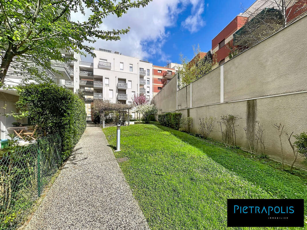 Appartement à VILLEURBANNE
