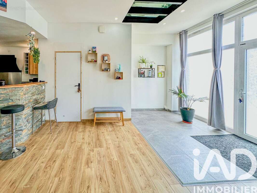 Maison 133 m² à Oulchy-Le-Chateau  - photo 3