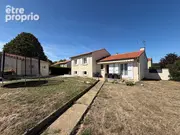 Maison à LE PUISET-DORE