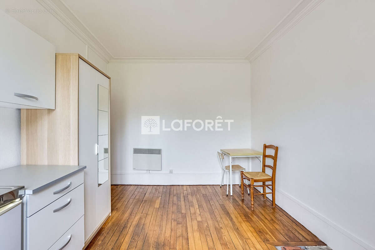 Appartement à PARIS-12E