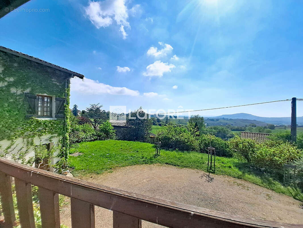 Maison à BELLEVILLE