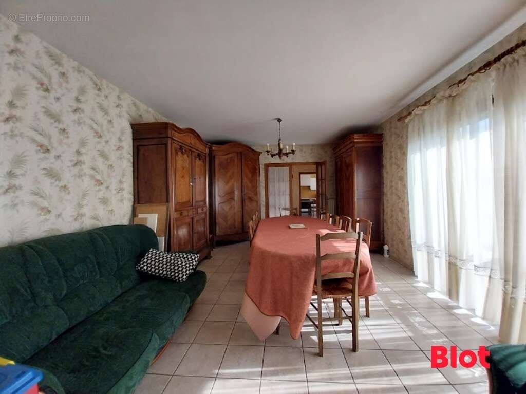 Maison 153 m² à Coesmes  - photo 5