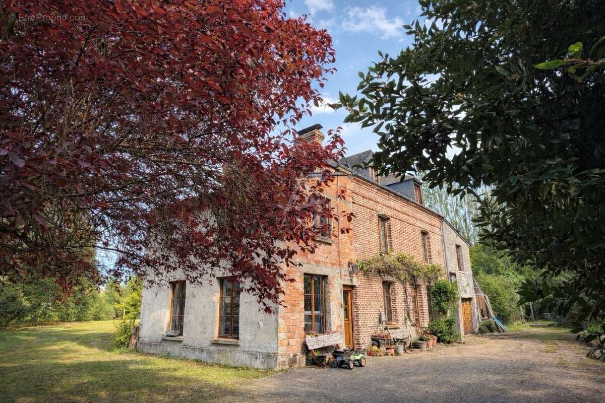 Maison à PONT-L'EVEQUE