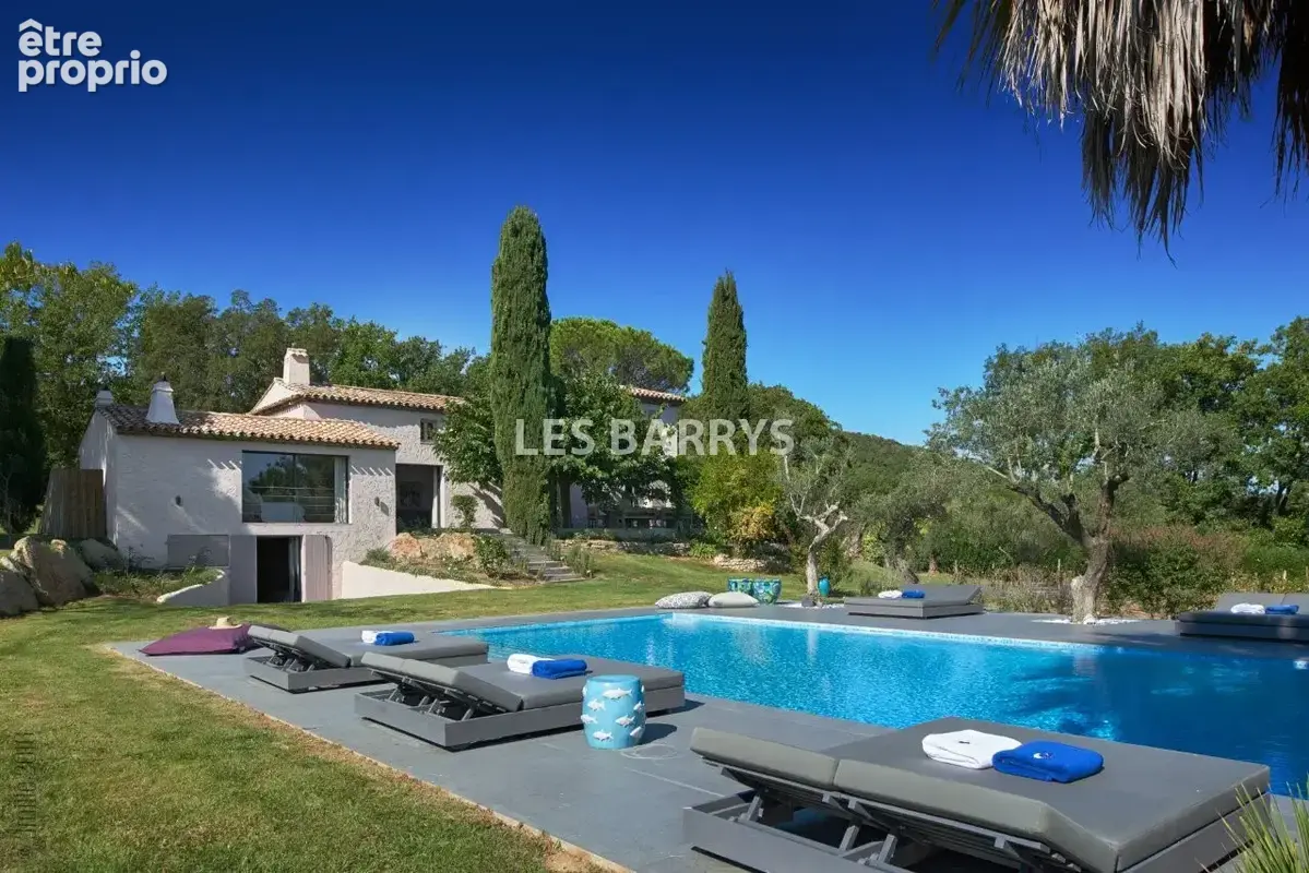 Rare villa de prestige à vendre à Gassin avec piscine et héliport - photo 27