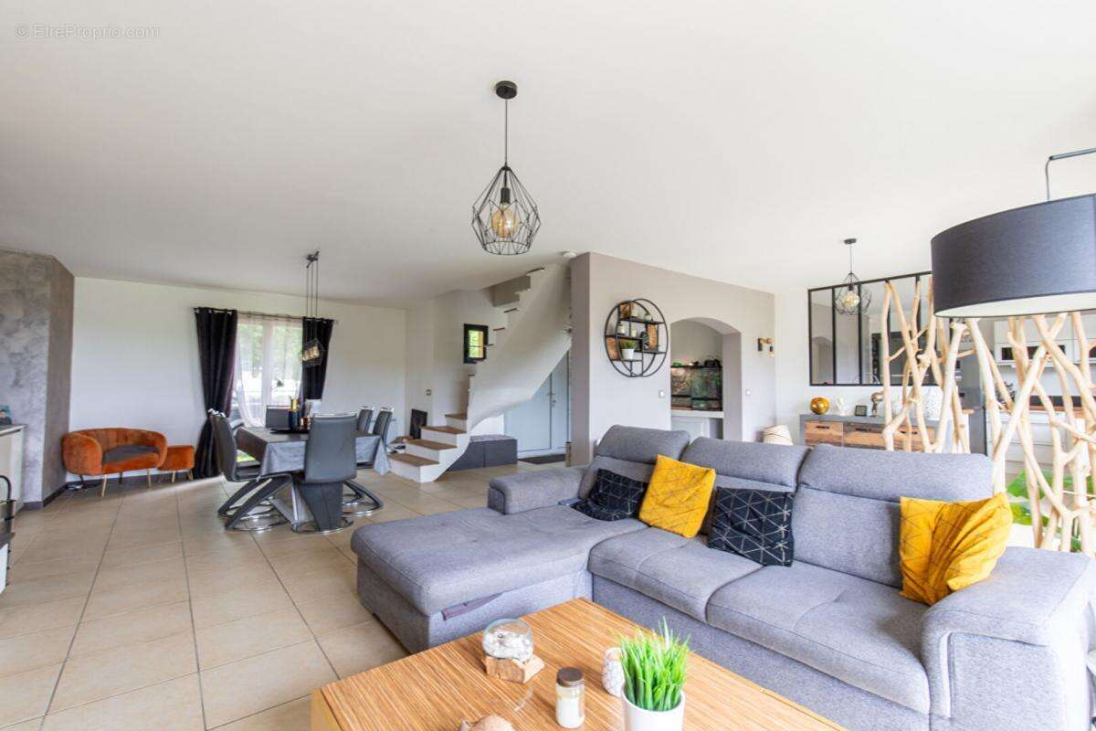 Maison à LAINVILLE-EN-VEXIN