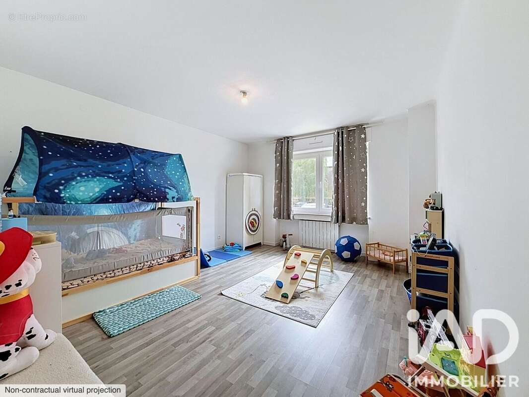 Appartement 92 m² à Havange  - photo 7