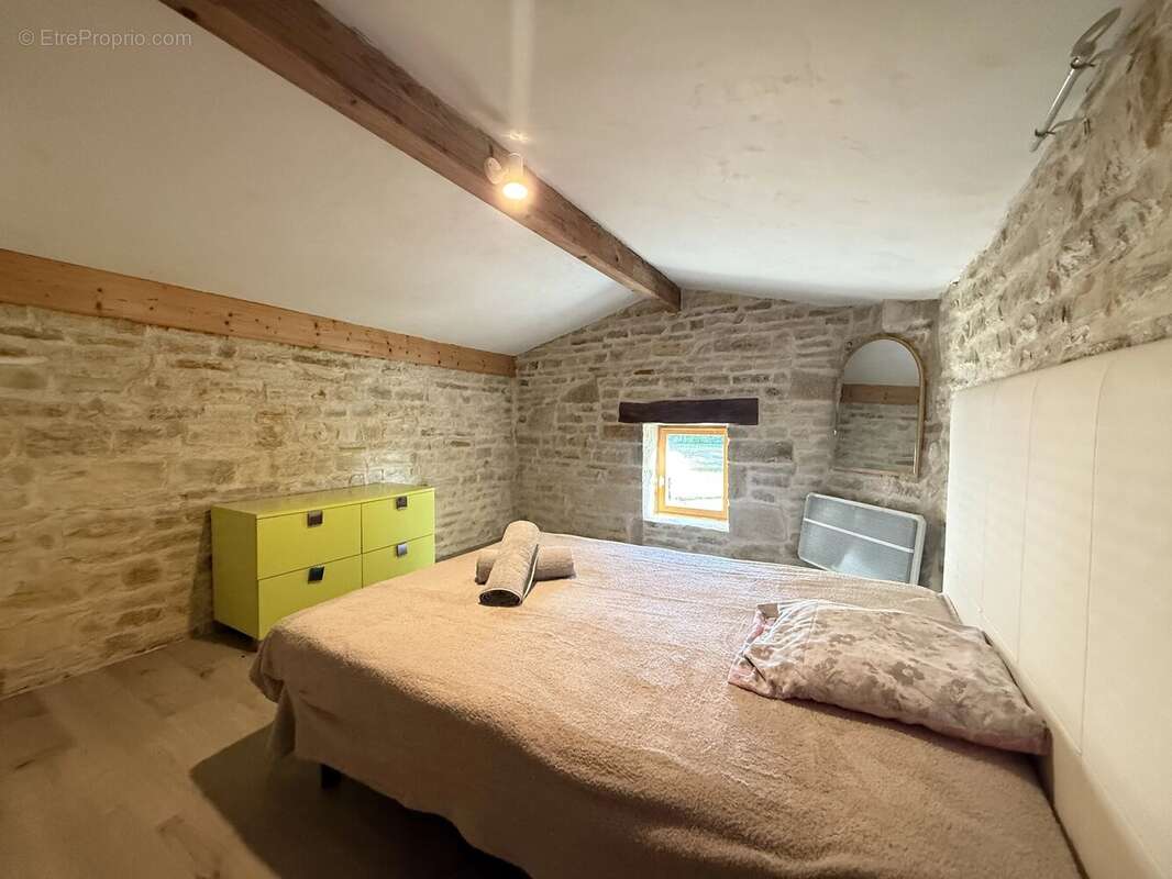 Maison à SAINT-FRAIGNE