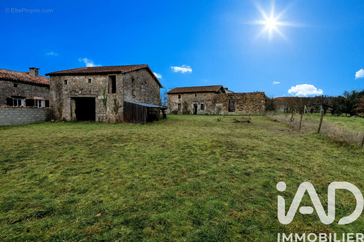 Photo 4 - Maison à LA MAGDELEINE