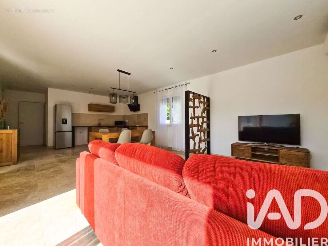 Photo 3 - Maison à GOUDARGUES